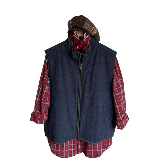 L.L. Bean Wool Sherpa Lined Outerwear Vest Navy Size XL - Picture 3 of 16